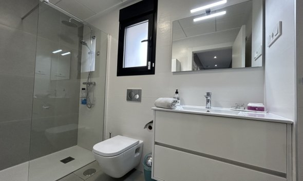 Resale - House - Detached Villa - Orihuela - Los Balcones