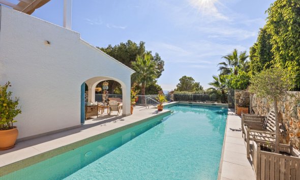 Resale - House - Detached Villa - Altea - Altea Centro