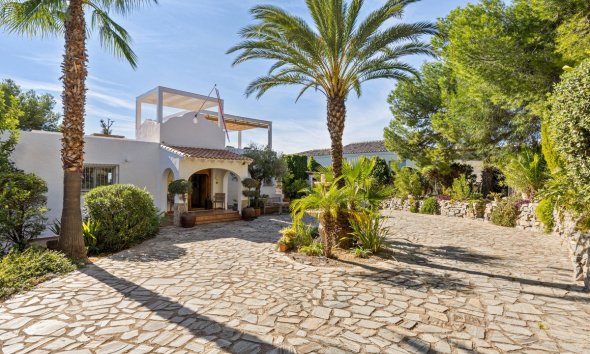 Resale - House - Detached Villa - Altea - Altea Centro