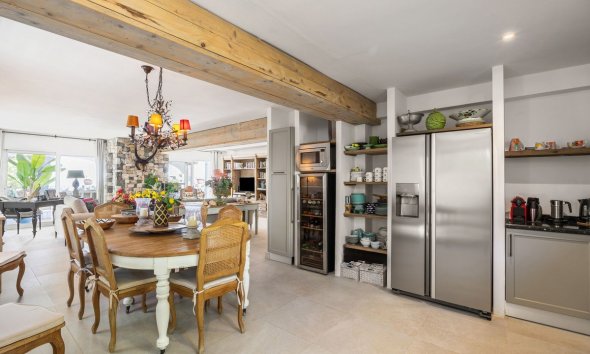 Resale - House - Detached Villa - Altea - Altea Centro