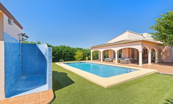 Resale - House - Detached Villa - Jávea - Xàbia - Jávea - Xàbia Centro