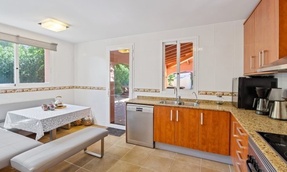 Resale - House - Detached Villa - Jávea - Xàbia - Jávea - Xàbia Centro