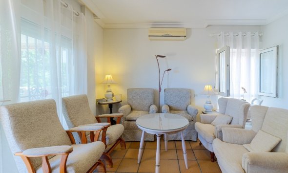 Resale - House - Detached Villa - Orihuela - Campoamor