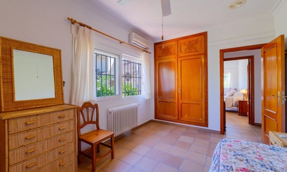 Resale - House - Detached Villa - Orihuela - Campoamor