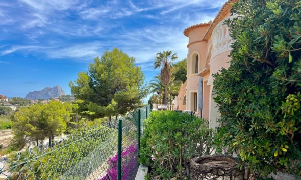Resale - House - Detached Villa - Calpe - Calpe Centro