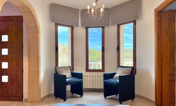 Resale - House - Detached Villa - Calpe - Calpe Centro