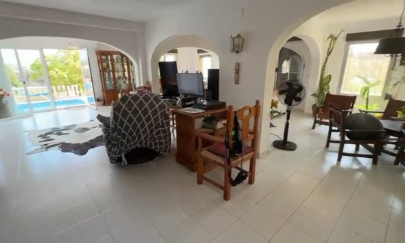 Resale - House - Detached Villa - Calpe - Calpe Centro