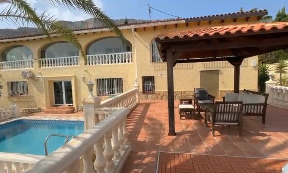 Resale - House - Detached Villa - Calpe - Calpe Centro