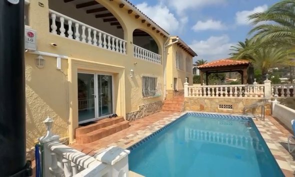 Resale - House - Detached Villa - Calpe - Calpe Centro