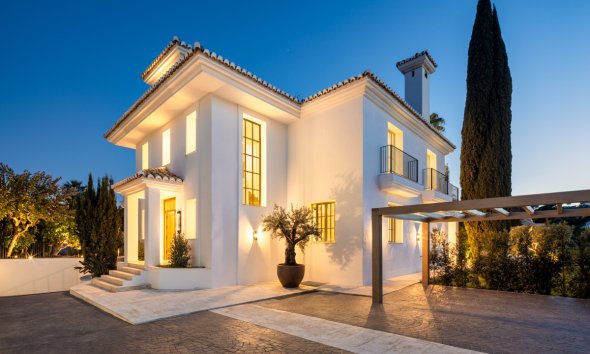 Obra nueva - Villa - Marbella