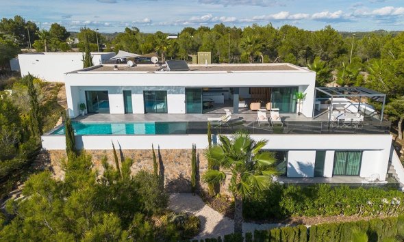 Resale - House - Detached Villa - Orihuela - Las Colinas Golf