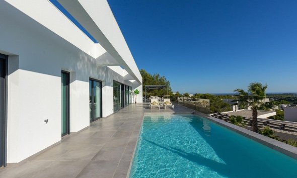 Resale - House - Detached Villa - Orihuela - Las Colinas Golf