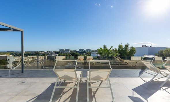 Resale - House - Detached Villa - Orihuela - Las Colinas Golf