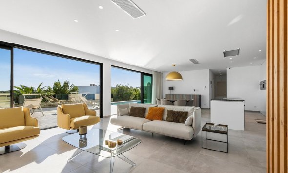 Resale - House - Detached Villa - Orihuela - Las Colinas Golf