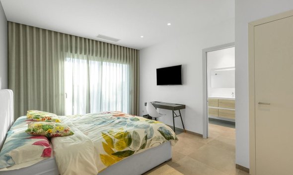 Resale - House - Detached Villa - Orihuela - Las Colinas Golf