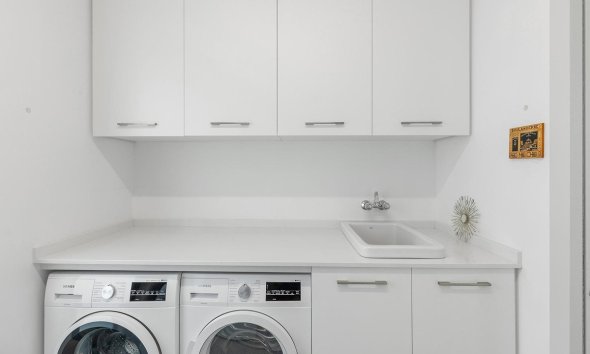 Resale - House - Detached Villa - Orihuela - Las Colinas Golf