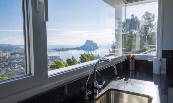 Resale - House - Detached Villa - Calpe - Calpe Centro