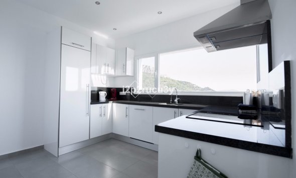 Resale - House - Detached Villa - Calpe - Calpe Centro