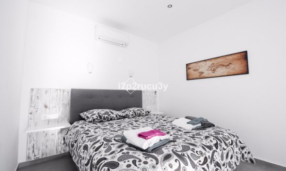 Resale - House - Detached Villa - Calpe - Calpe Centro