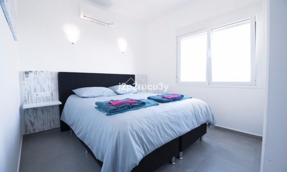 Resale - House - Detached Villa - Calpe - Calpe Centro