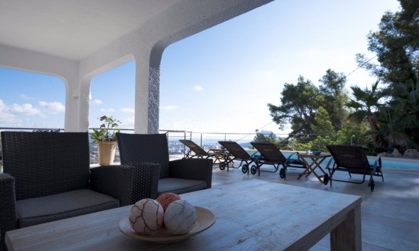 Resale - House - Detached Villa - Calpe - Calpe Centro