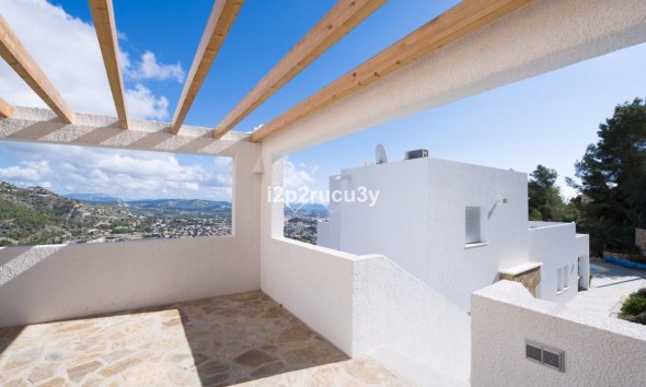 Resale - House - Detached Villa - Calpe - Calpe Centro