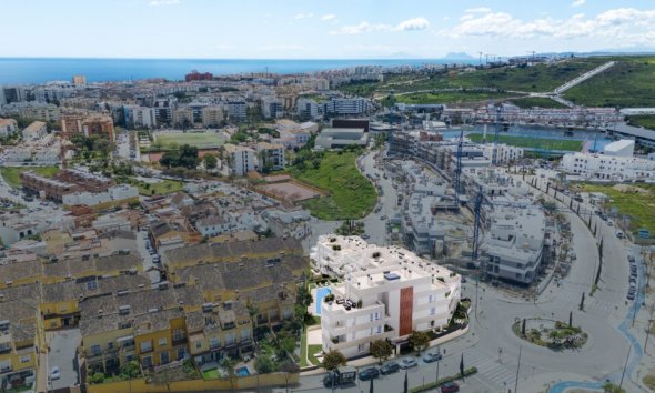 New Build - Apartment / flat - Estepona