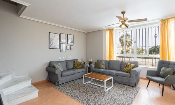 Reventa - House - Townhouse - Orihuela - Villamartin