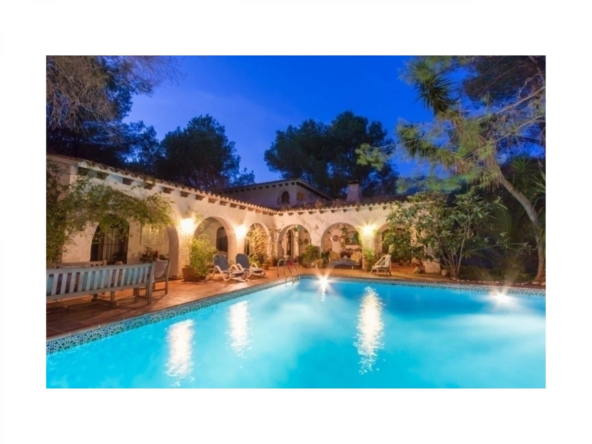 image 309880 0 - Verkoop. Villa in Altea