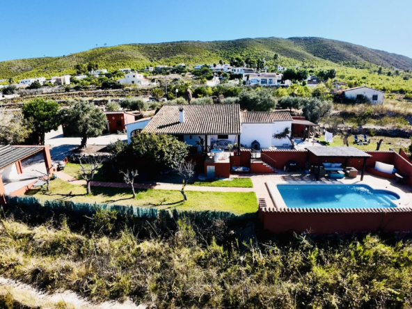 image 324977 0 - Verkoop. Villa in Jávea