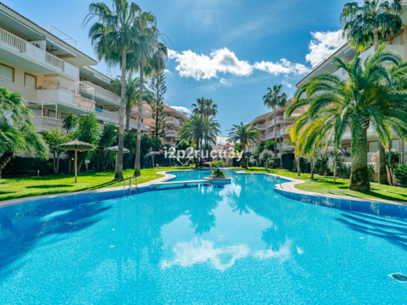 image 325270 0 - Verkoop. Duplex in Jávea