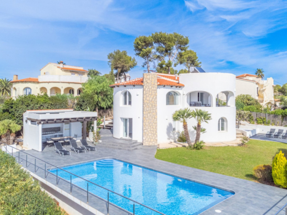 image 327353 0 - Verkoop. Villa in Jávea