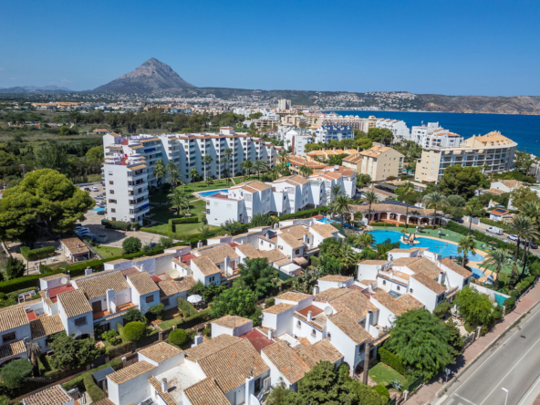 image 327450 0 - Verkoop. Huis in stad in Jávea