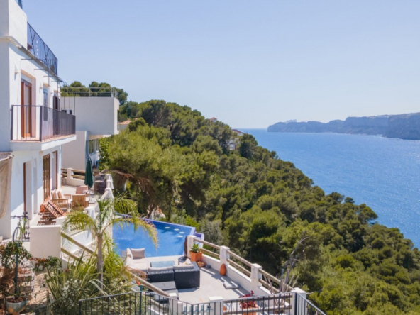 image 327874 0 - Verkoop. Villa in Jávea