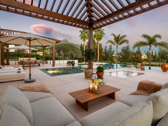 image 333485 0 - For Sale. Villa in Marbella