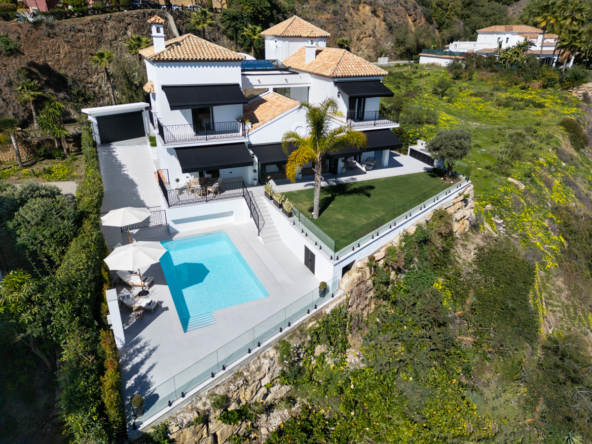 image 335396 0 - For Sale. Villa in Benahavís